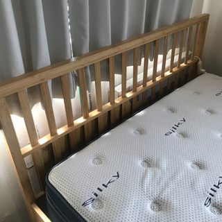 IKEAのベッドとニトリのマットレス売ります