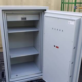 お客様が決まりました！24時間限定販売価格！第2弾 セントリー耐火金庫！