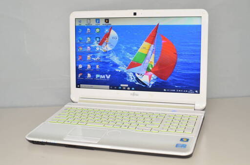 最新Windows10+office 大容量HDD750GB 富士通 LIFEBOOK AH54/Ｅ i3-2330M/4GB/DVDマルチ/無線内蔵/USB3.0/Webカメラ/便利なソフト多数