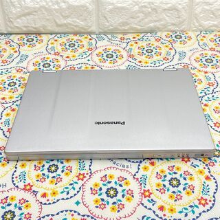 360度回転する1台2役 タッチパネル搭載 Corei5 SSD搭載 Panasonic 