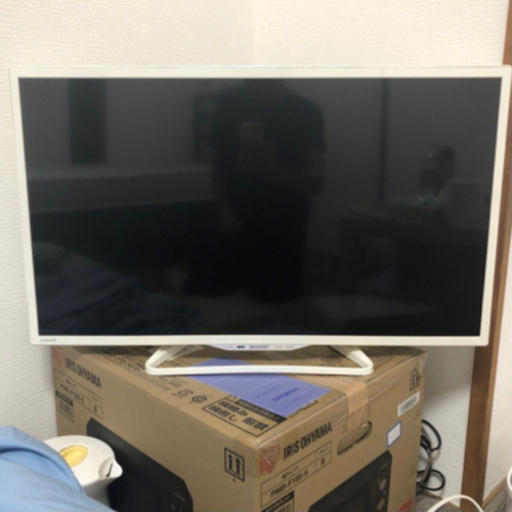 【8/22引き取り限定】2016年製　SHARP 32型テレビ