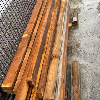 中古　2✖️4   木材　物置解体の材料　