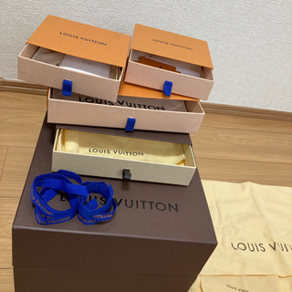 【ネット決済】VUITTONの箱