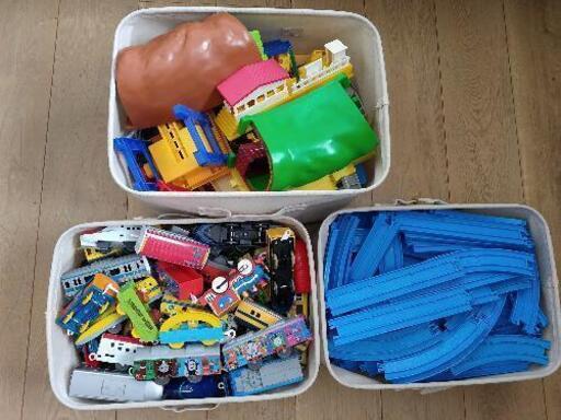 プラレール たくさん 中古品