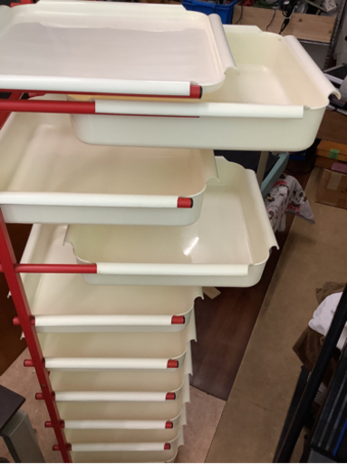 9段引き出しローラー付き棚 リサイクルショップ宮崎屋 佐土原店 21.8 ...