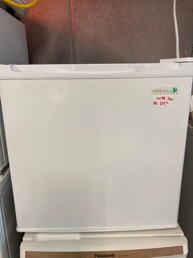 ☆中古 激安！！￥6,500！！ YAMADA　ヤマダ電機　45㍑1ドア冷蔵庫　幅472mmｘ奥行450mmｘ高さ492mm　YRZ-C05B1　【SH012】