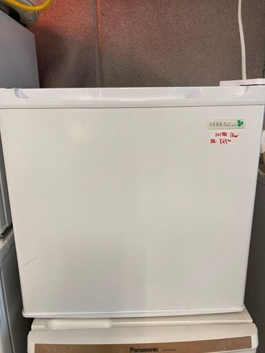 ☆中古 激安！！￥6,500！！ YAMADA　ヤマダ電機　45㍑1ドア冷蔵庫　幅472mmｘ奥行450mmｘ高さ492mm　YRZ-C05B1　【SH012】