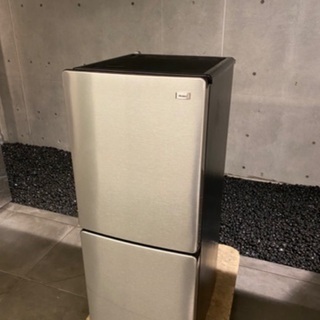 【近隣配送無料 新品同様美品 2021年購入品】デザイン家電 ハイアール 2ドア 冷凍冷蔵庫 148L JR-XP2NF148F アーバンカフェシリーズ ステンレス 霜取り不要 区っ切り棚冷凍室 耐熱天板 2022年1月迄保証残有り