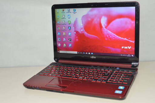 Windows10+office 爆速SSD256GB 富士通LIFEBOOK AH54/H i5-3210M/4GB/15.6インチ/ブルーレイ/無線/USB3.0/Webカメラ/便利なソフト