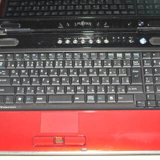 富士通 ノートpc NF/G70 赤色 4GB BD 無線 Windows10