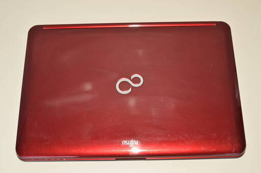 最新Windows10+office 爆速新品SSD256GB 富士通 LIFEBOOK AH56/E i5