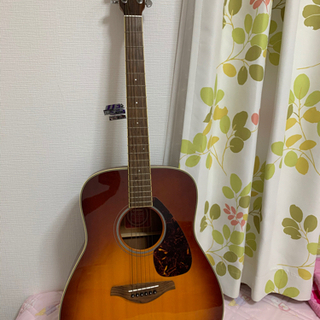 ギター　YAMAHAのFG720S