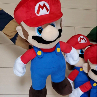 マリオ　ぬいぐるみ