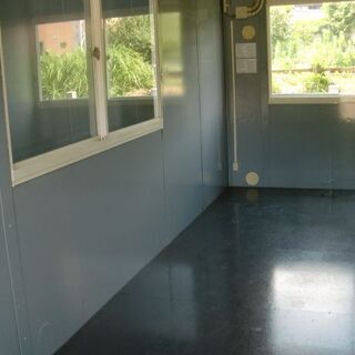 ユニットハウス　コンテナハウス　仮設事務所　店舗　４坪ハウス　激安販売中