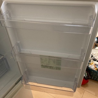 2ドア冷蔵庫184L 2019年製 説明書あります。SHARP AQUA AQR-18H