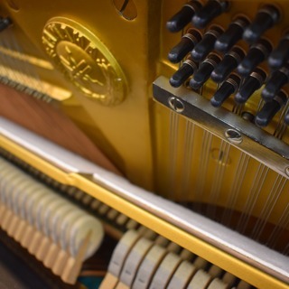 ヤマハ中古アップライトピアノ　U2H（1974年製造）