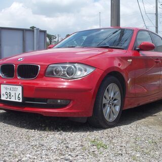 BMW１１６i  赤　程度最高！　