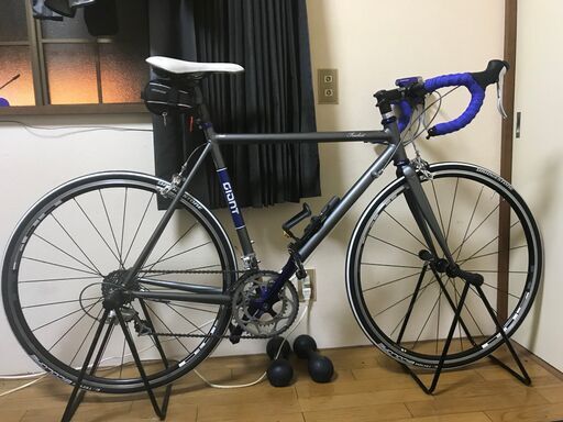 ロードバイク　GIANT(ジャイアント) TRADIST S サイズ560(M) 室内保管