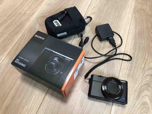 【30000円】SONY RX100M3＋カメラケース【コンパクトデジカメ・コンデジ】