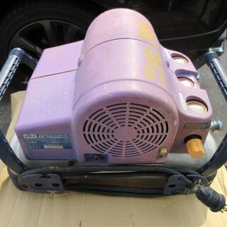 MAX製エアーコンプレッサー AK-7000E 中古品