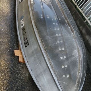 ローボート１２ｋです。(シーニンフ)と同じアルミボートです。