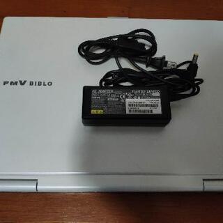 ジャンク PC FMV NF40W(純正ACアダプター付き)