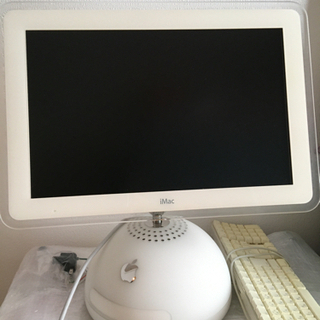 iMac  G4 & 付属キーボード