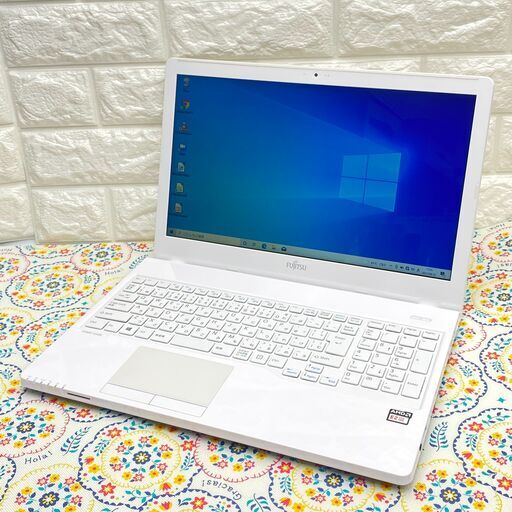 新品SSD搭載 2017年製 Webカメラ搭載 富士通 ノートパソコン ホワイト