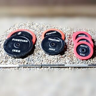 ファイティングロード、ベンチプレスバーベル70キロセット バーベル ラバータイプ 70㎏ おまけでプラス10kg ベンチプレス 筋トレ