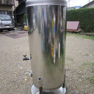 電気温水器　ステンレス製タンク400L