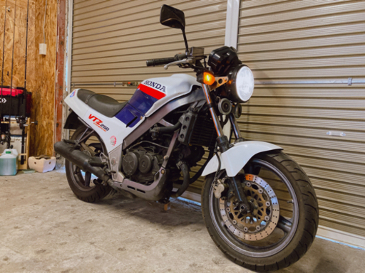 ホンダ　VTZ250 配送可能　支払いは現金or振り込みも可能