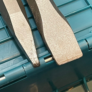 ほぼ未使用 マキタ 電動ハンマ（六角シャンク）HM0830 & スコップ 