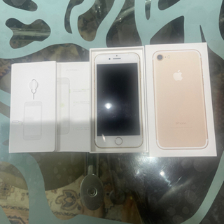 値下げしました。iPhone7本体