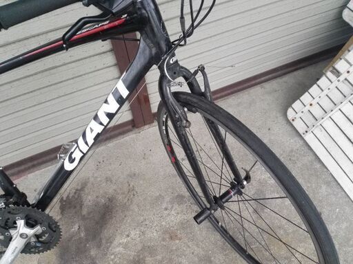 GIANT ジャイアント クロスバイク ESCAPE Rx3 24段変速 465 ブラック