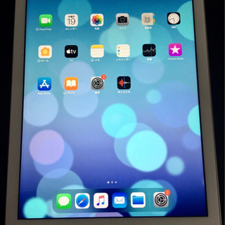 【ネット決済・配送可】iPad (第五世代)