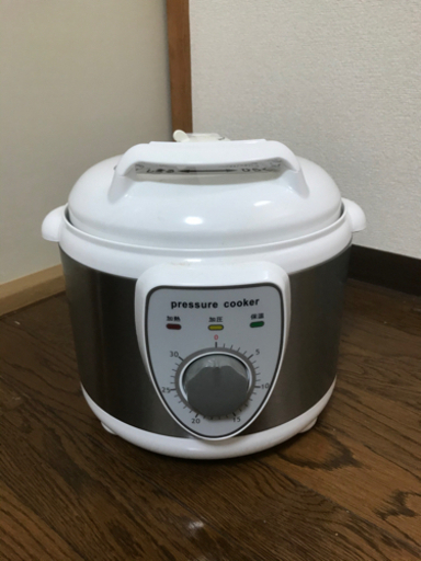 圧力式電気鍋 Pressure cooker 【ほぼ未使用】