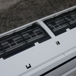 コロナ ルームエアコン CSH-N2215R 2.2kW 冷房 6～9畳 暖房 6～7 冷暖房 Nシリーズ 内部乾燥モード搭載 動作品