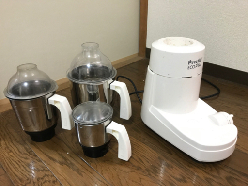 ミキサー、グラインダー、ジューサー
