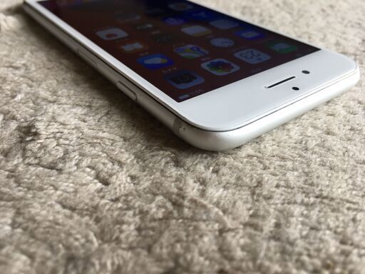 iphone 7 32GB docomo silver バッテリー100％ SIMフリー ほとんどキズ