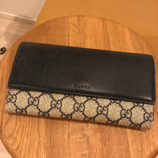 【受渡決定】長財布　GUCCI グッチ　ネイビー