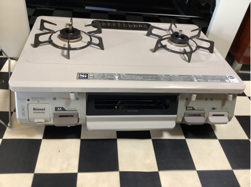 【リサイクルサービス八光　安心の1か月保証　配達・設置OK】リンナイ RT64JH-R ガスコンロ ガステーブル都市ガス（12A/13A）　右強火