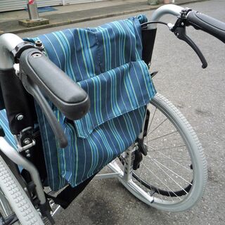☆カワムラサイクル KAWAMURA KA822B-N3 車椅子 自走式◆ブレーキ付き