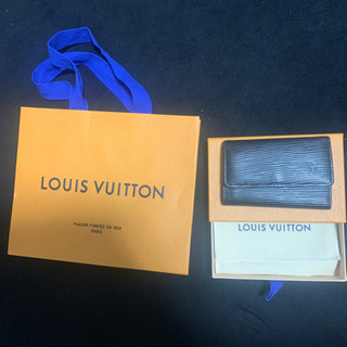 VUITTON キーケース