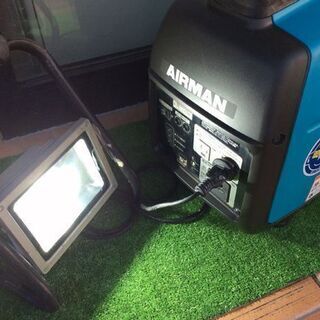 北越工業 HP1600SV インバーター発電機【リライズ市川行徳店】【店頭取引限定】【中古】ITOE7JZ7H2CG