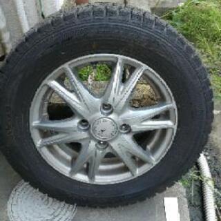 155/70R13 75Q　ホイール付きダンロップスタッドレスタイヤ　早いもの勝ちです。、2000円値下げしました。