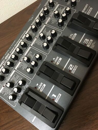 美品 BOSS ボス ME-80 マルチエフェクター エフェクター