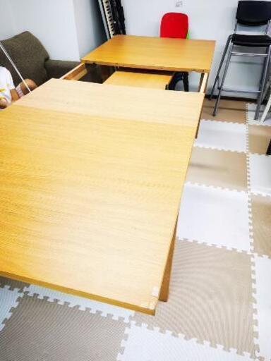 IKEA 激安 ストレッチ可能な長テーブル+椅子*2