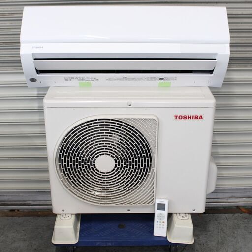 T620) TOSHIBA 東芝 ルームエアコン RAS-F221M 2019年型 6畳用 2.2kw 単相100V コンパクト 家電