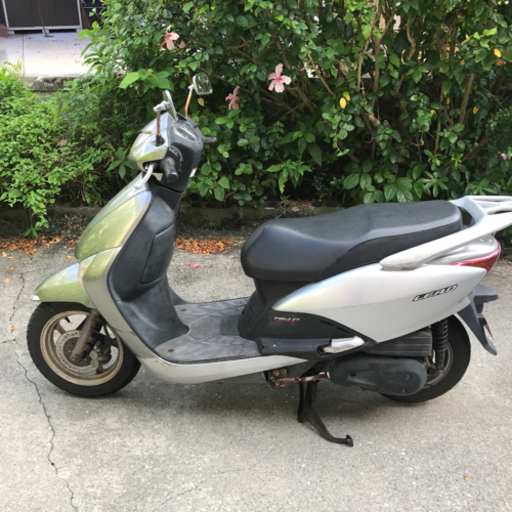 バイク　HONDAリード110