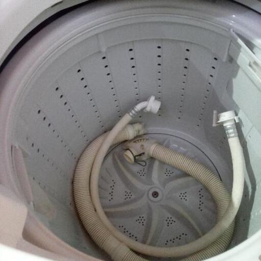 東芝洗濯機4.2kg 2014年生別館倉庫浦添市安波茶2-8-6に置いてます